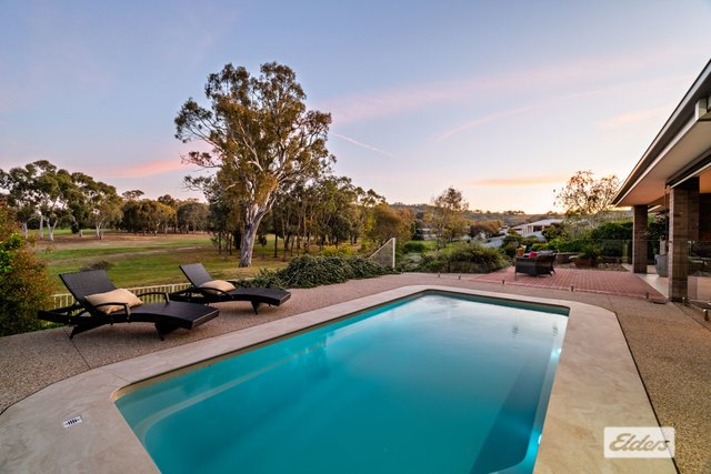 5 Tee Court, VIC 3690