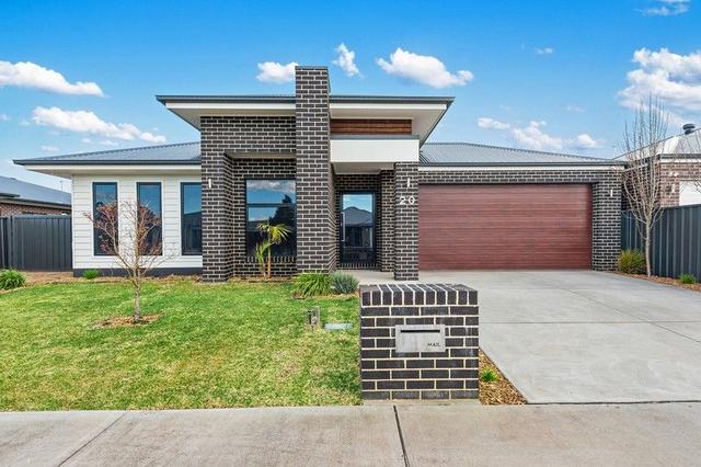 20 Swan Lake Drive, VIC 3850