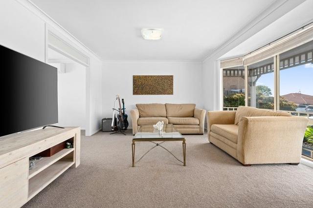 4 Roscrea Crescent, NSW 2290