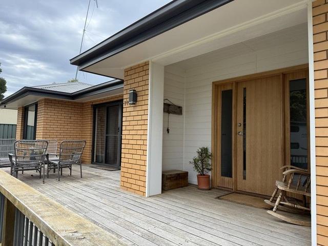 37 Collie St, NSW 3644