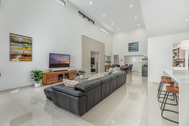 30 Hampden Street, QLD 4509