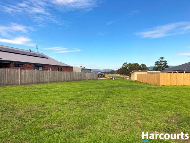 13 Ironbark Street, VIC 3825