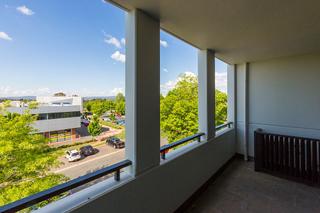 Balcony (2015-11-19)
