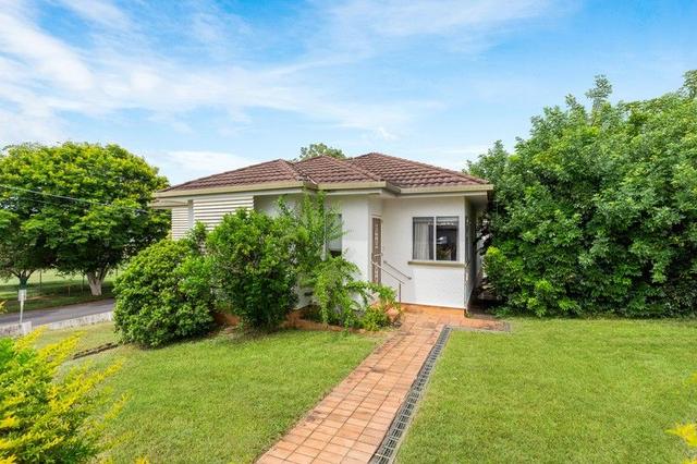 2 Rome Street N, QLD 4104