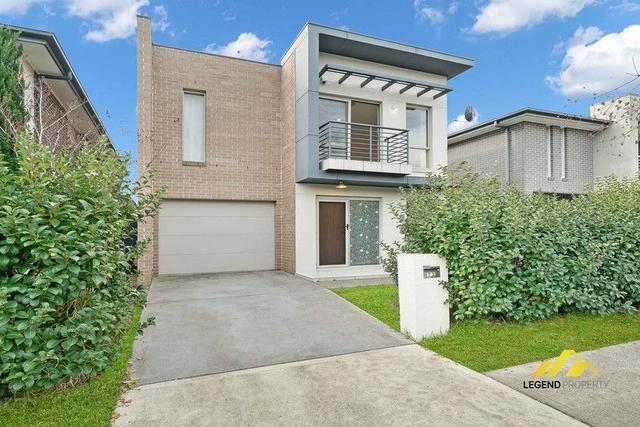 73 William Hart Crescent, NSW 2750