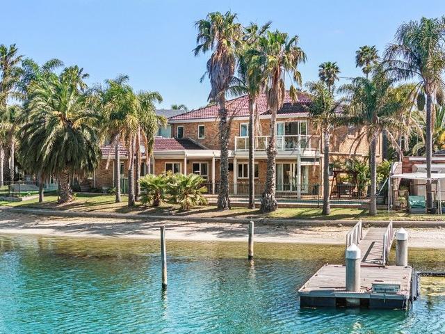 6 Cocos Court, VIC 3197