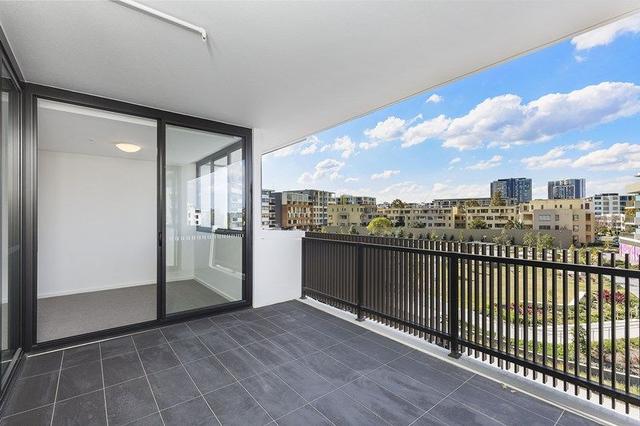J8080/17 Amalfi  Drive, NSW 2127
