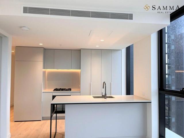 805/41-49 Bank Street, VIC 3205