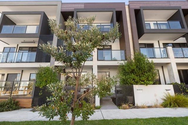 14 Castaway Street, VIC 3936