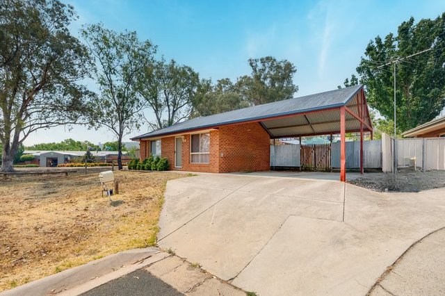 28 Almurta Court, NSW 2641