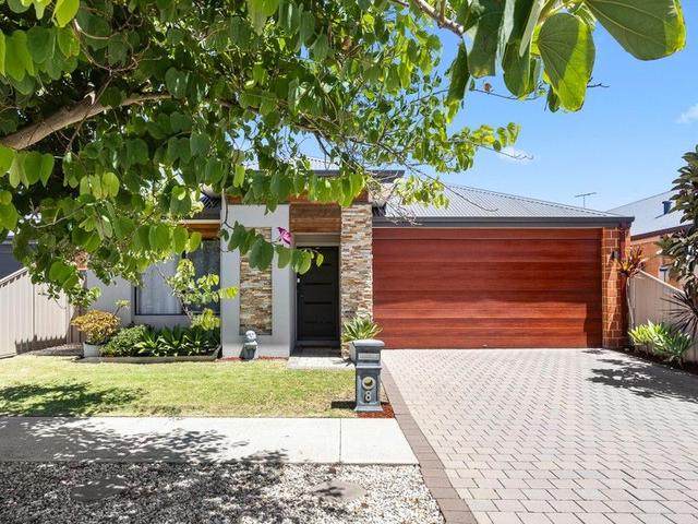 8 Retusa Street, WA 6164