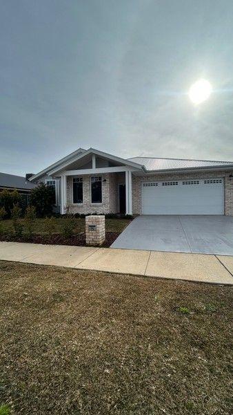 75 Peter Thomson  Circuit, VIC 3730