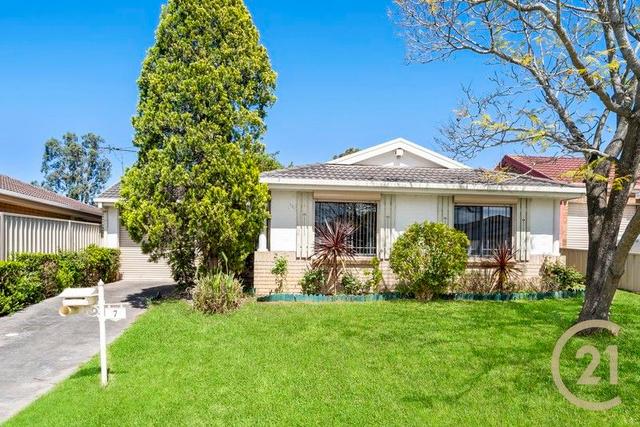 7 Carruthers Drive, NSW 2171