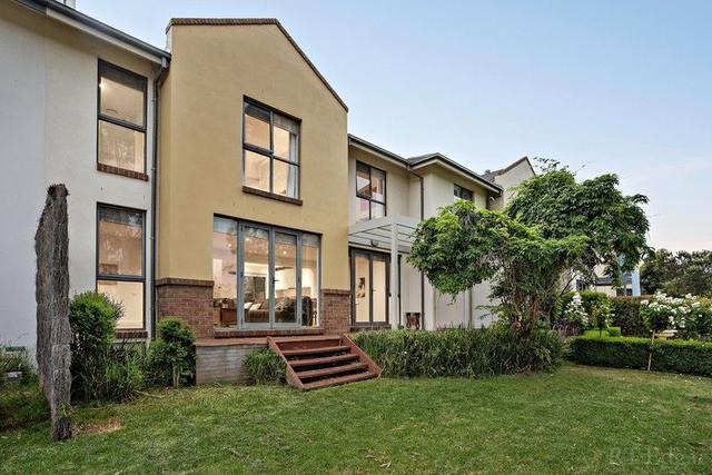 11 Nicklaus Place, VIC 3116