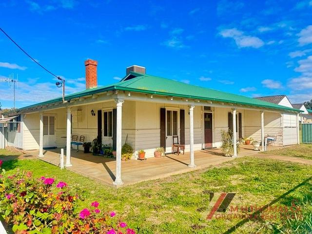 72 Wamboin Sreet, NSW 2827