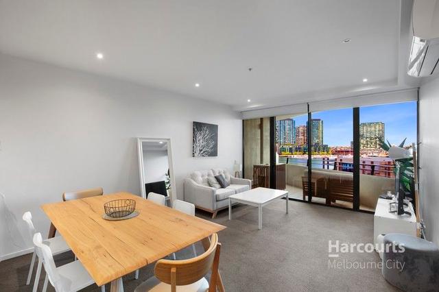 704/15 Caravel Lane, VIC 3008