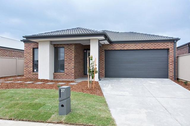 37 Wedge Tail Drive, VIC 3358