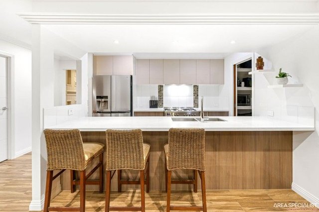 10 Ramsay Place, QLD 4209