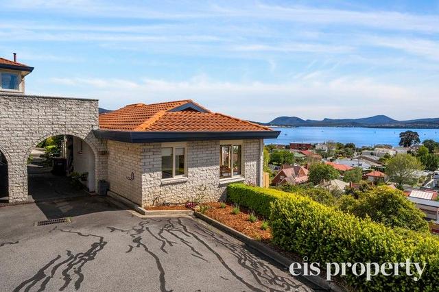 3/7A Chessington Court, TAS 7005