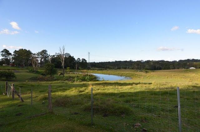 153 F Lindsay Road, QLD 4510