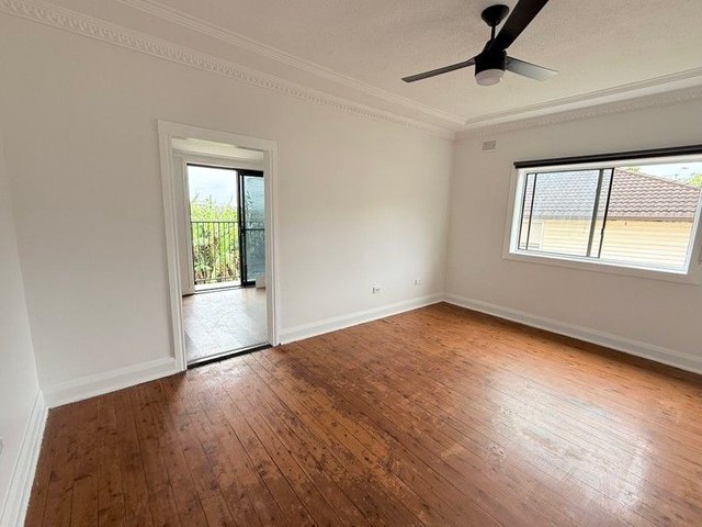 21 Malcolm Ave, NSW 2502