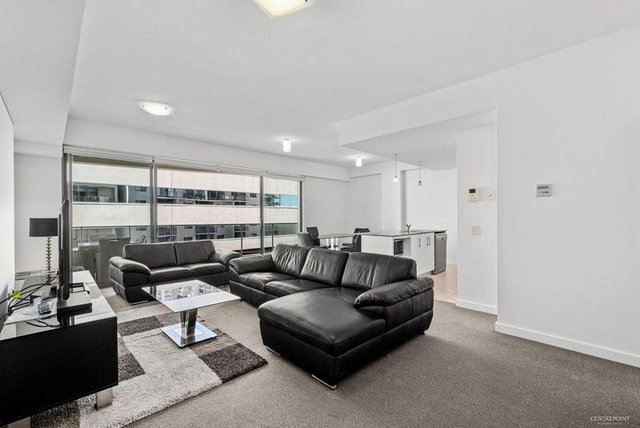 27/11 Bennett Street, WA 6004