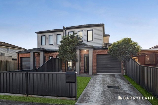 1/104 William Street, VIC 3021