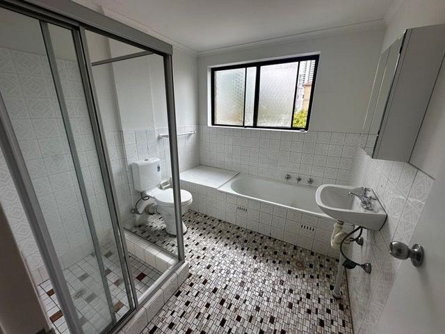 2/111-113 Castlereagh St, NSW 2170