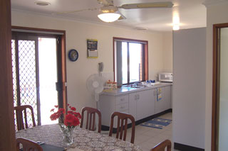 Kitchen/dining