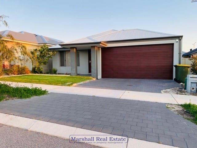 25 Mackerel Cir, WA 6038