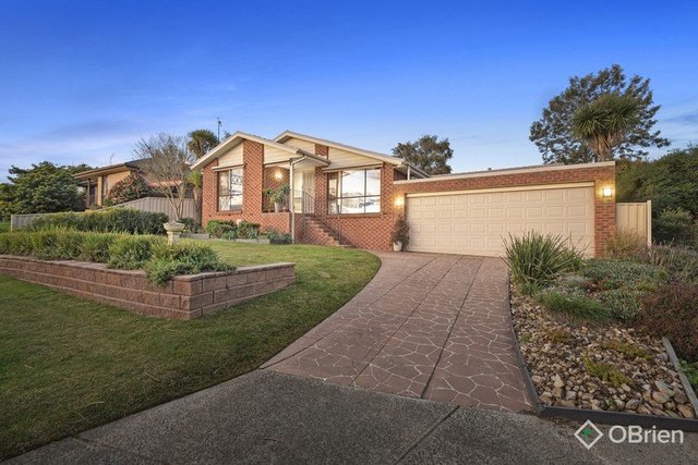 2 Forrest Court, VIC 3802