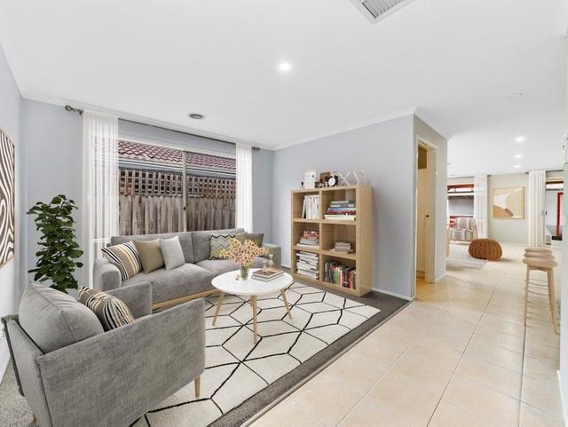 2 Dartmoor Drive, VIC 3977