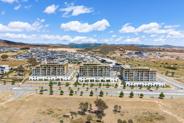 Boulevard - Oversized North-Facing Three Bedroom with Elevated Outlooks, ACT 2611