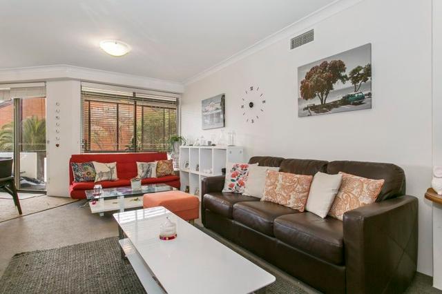 2/12 Merlin Street, NSW 2089