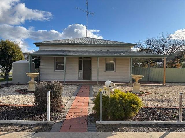 82 Anderson St, VIC 3393