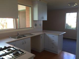 Kitchen & Family Room (2014-07-15)