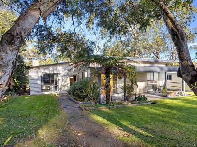 18 Hall Rd, VIC 3960