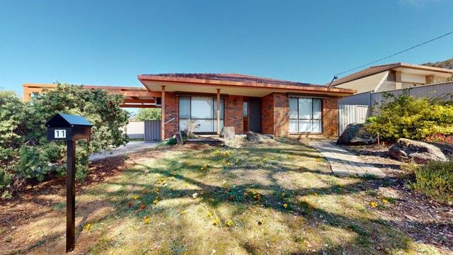 11 Howell Crescent, VIC 3555