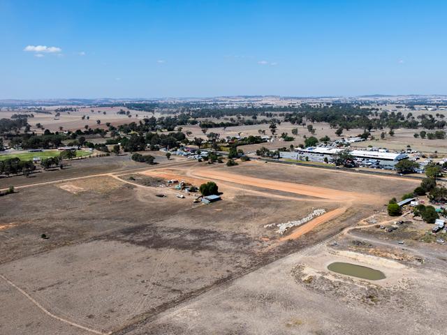 3870 Sturt Highway, NSW 2650