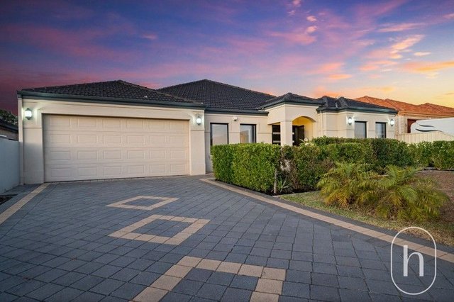 31 Russell Road, WA 6065