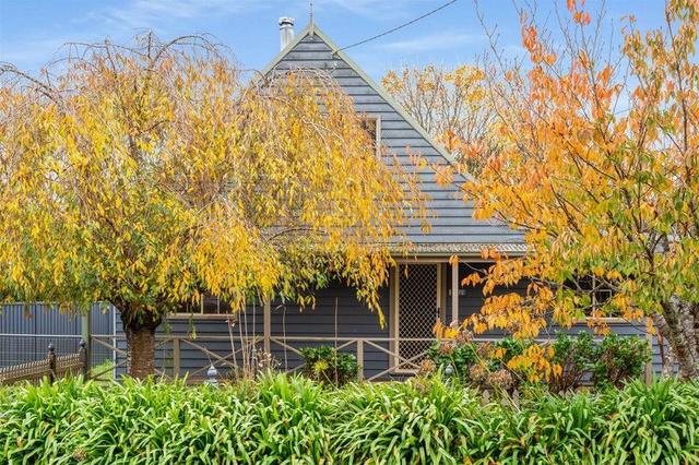 12 Swan Street, NSW 2577
