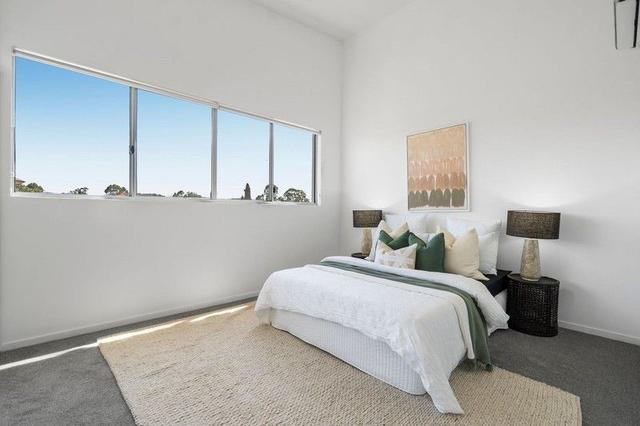 220/60 Riverwalk Avenue, QLD 4226