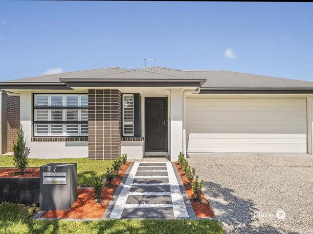 7 Kirrama Court, QLD 4509