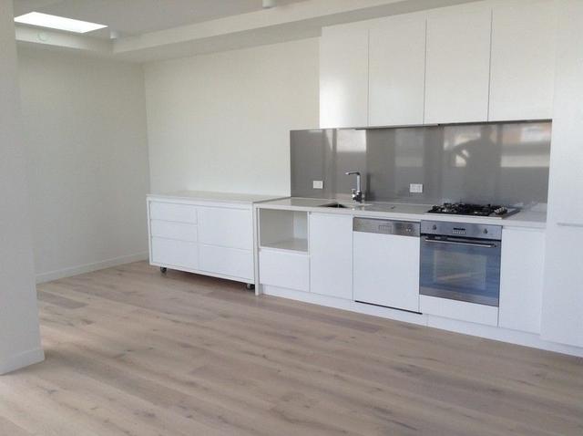 8/241-243 Bay Street, VIC 3186