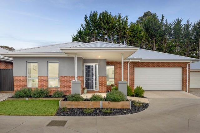 4/4 Gordon Crescent, VIC 3434