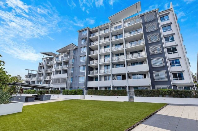 1110 & 1110A / 3 Main Street, QLD 4227