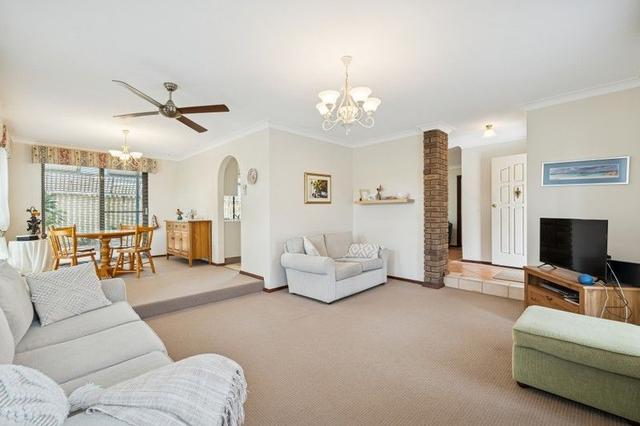 35 Merivale Way, WA 6024
