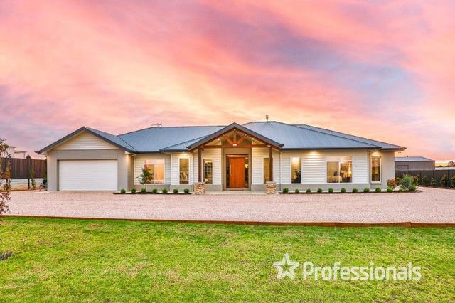 18 Ashen Court, NSW 2738