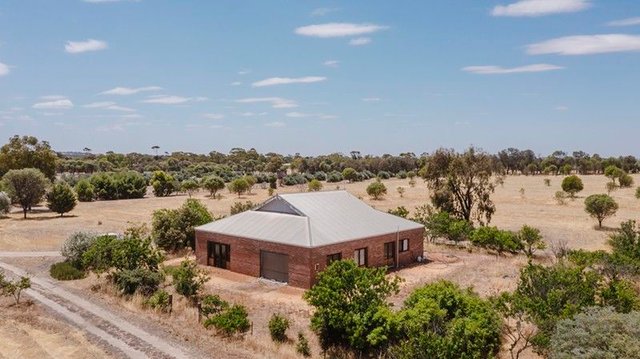 2 York  Road, WA 6309