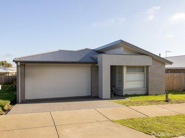18 Flathead Court, VIC 3925